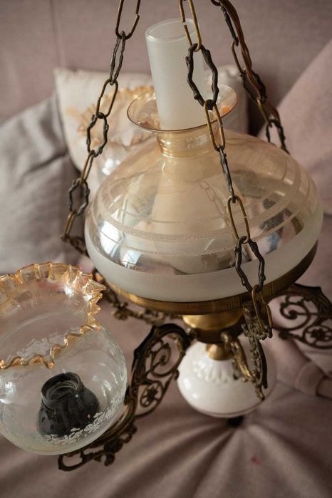 Вінтажна югославська люстра