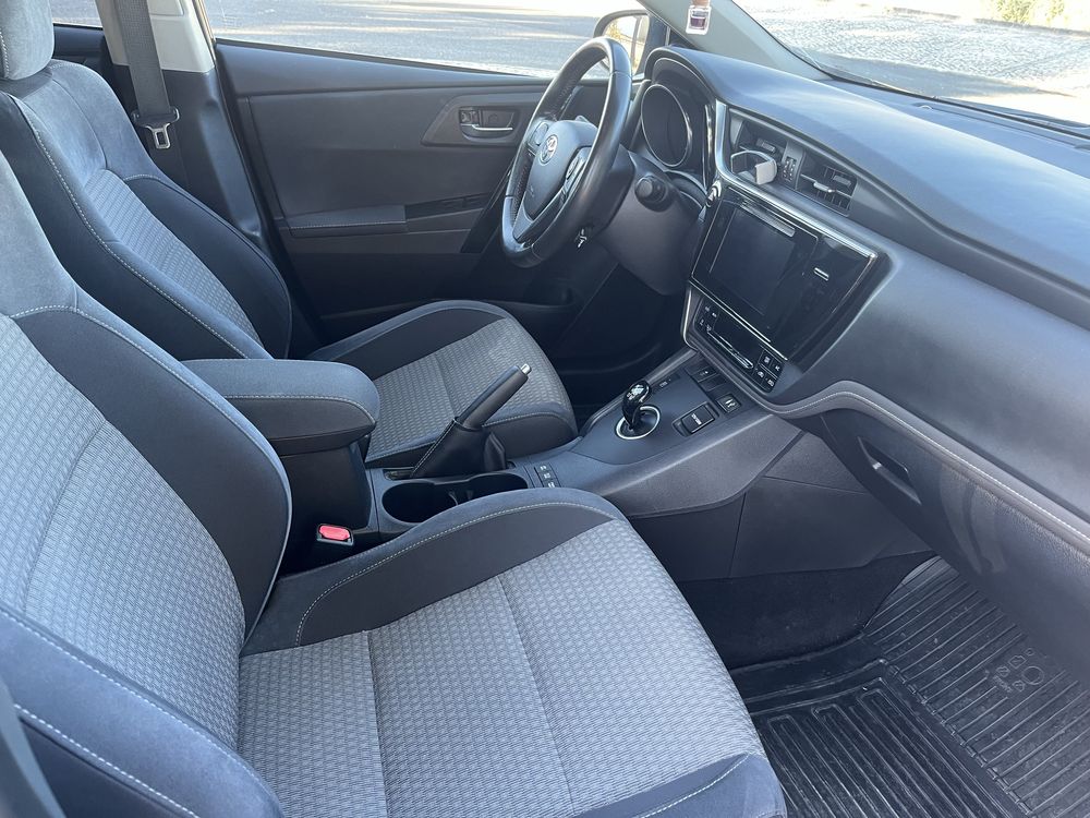 Auris 2018 automatico hybrido