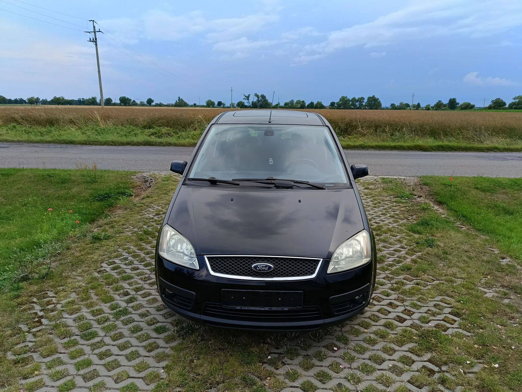 Ford C-MAX super stan