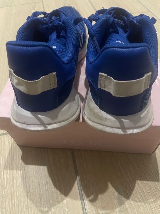 Продам кросівки для хлопчика