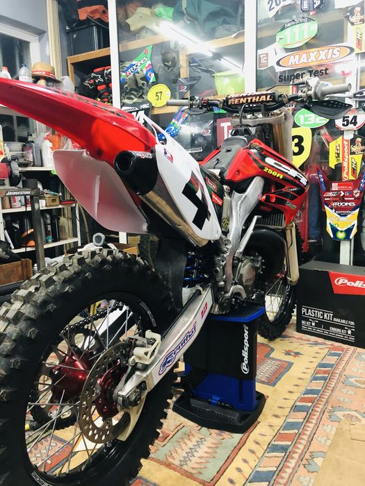 Honda cr 250 RC valve