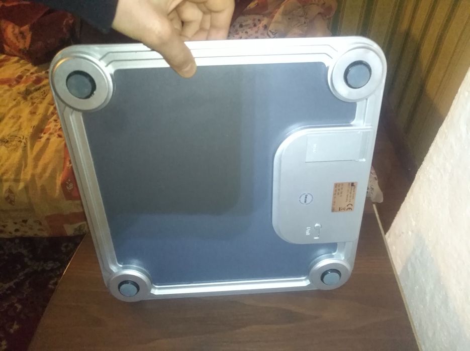 Напольные весы  BEURER BF 195 диагностические , для похудения, спорта