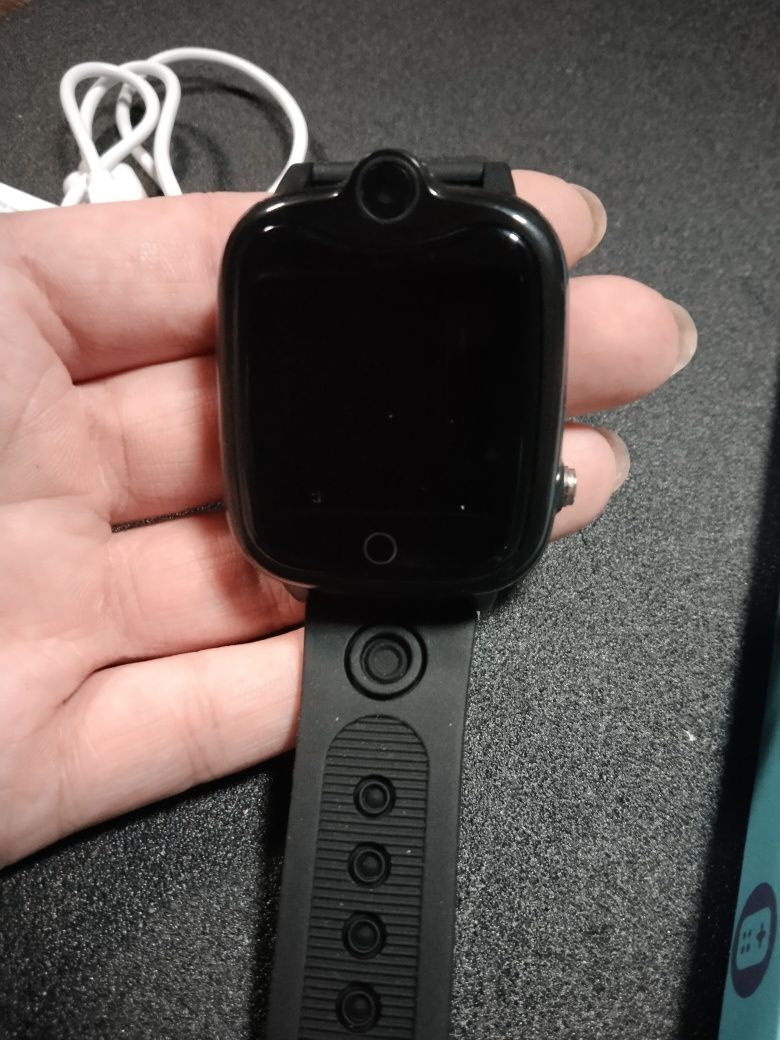 Nowy czarny zegarek Smartwatch dziecięcy Kesasohe