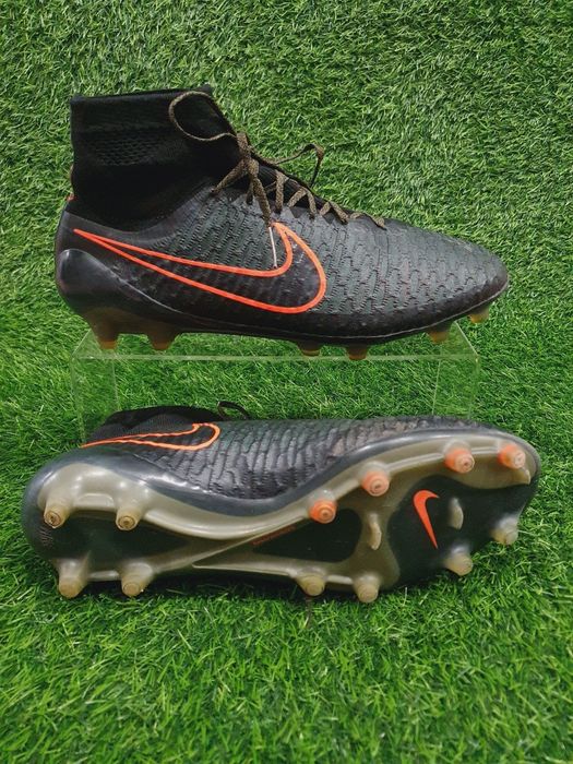 Profesjonalne Elite korki Nike Magista Obra FG 44
