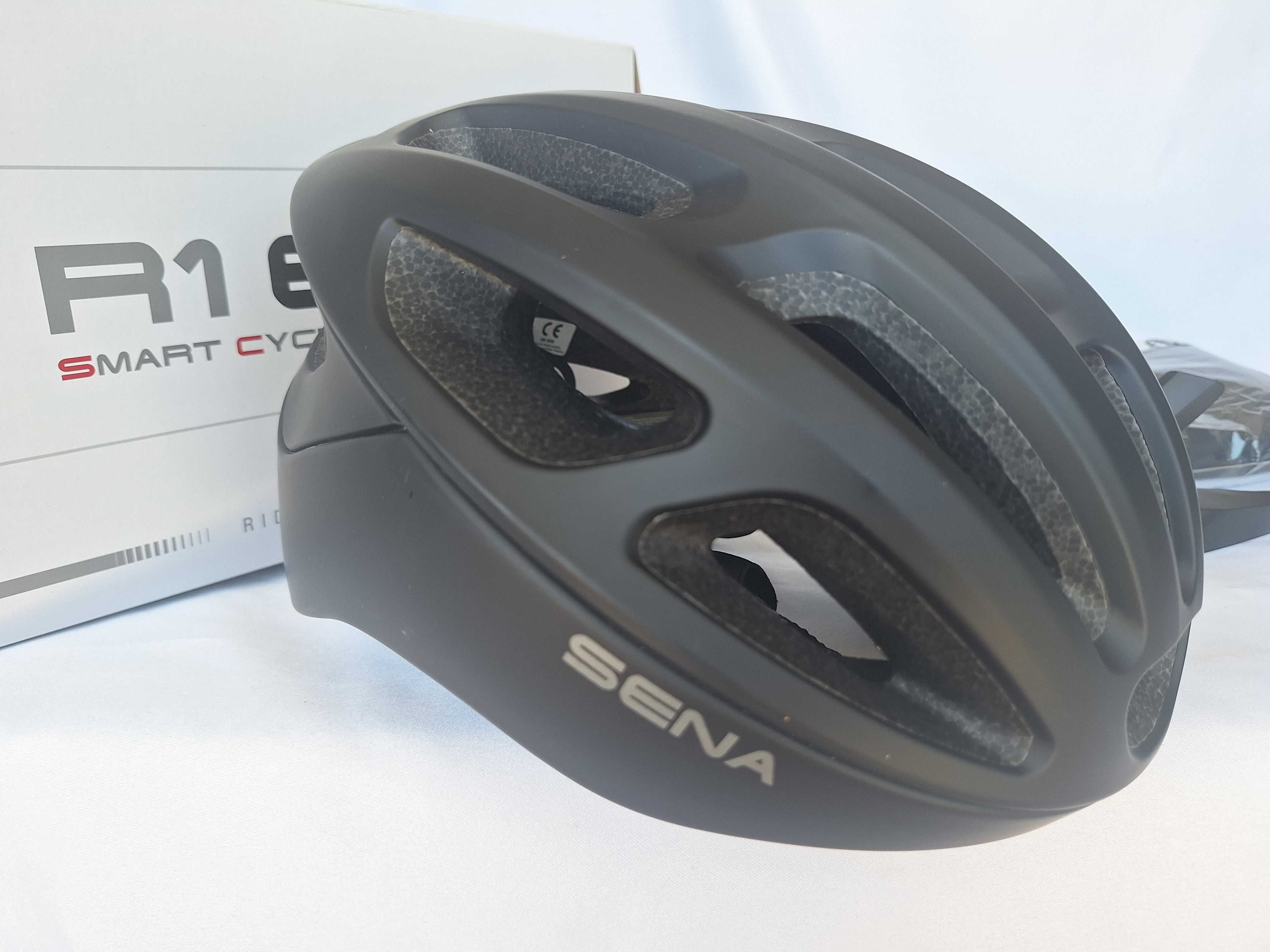 Kask rowerowy Sena Smart Cycling Helmet R1 Evo Black M 55-59 Interkom