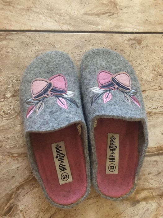 Kapcie rozmiar 33