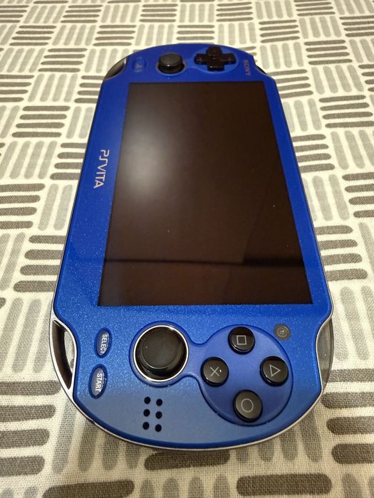 PS Vita 1000 Sapphire Blue