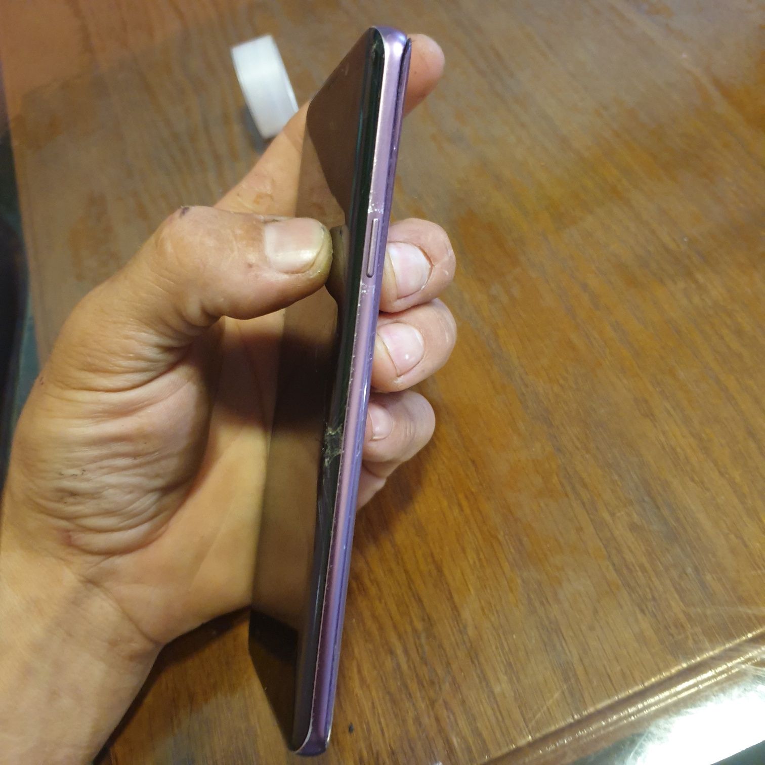 Продам телефон Samsung s9+ 6/64