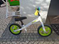 Bicicleta para criança em bom estado