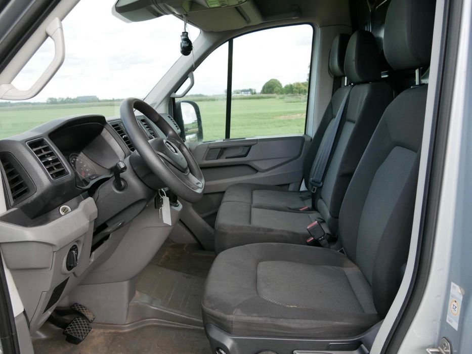 VW CRAFTER TDI 180cv 2018 L4H3 IMPECÁVEL SÓ 200.000km ##OPORTUNIDADE##