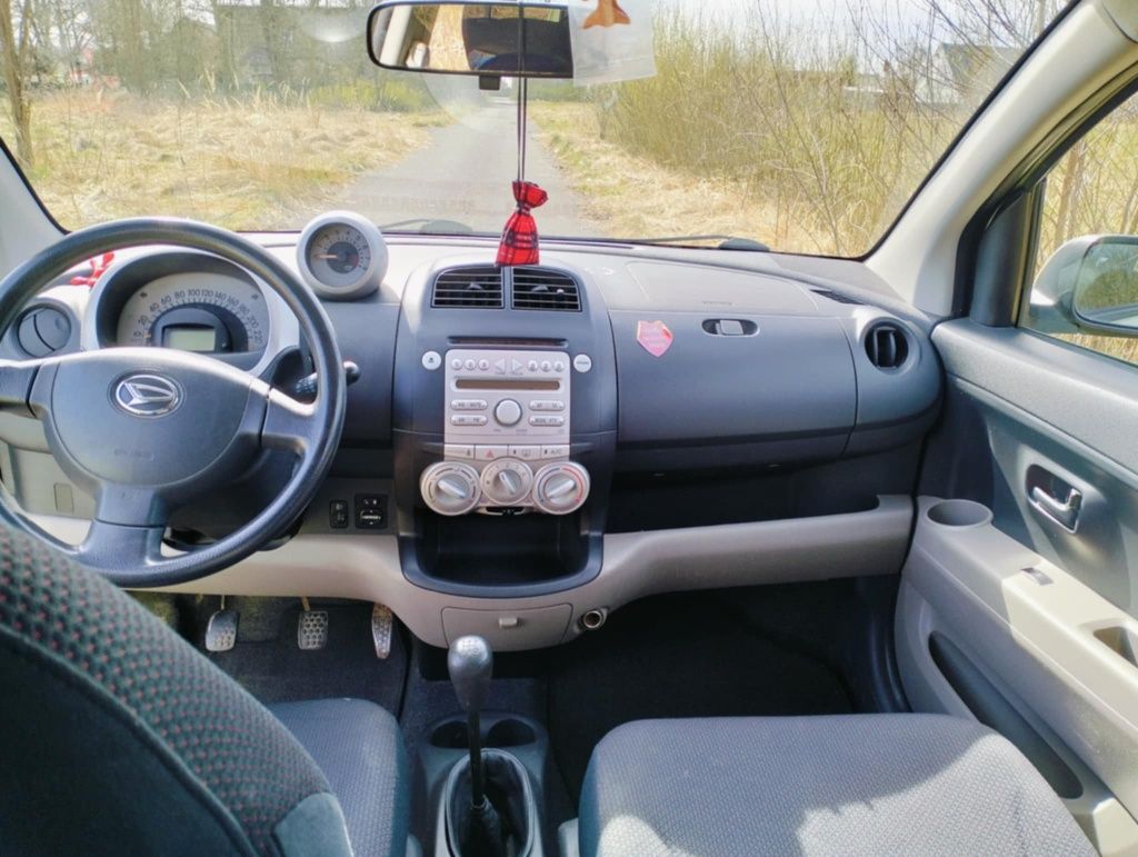 Daihatsu sirion 1.3 2005r