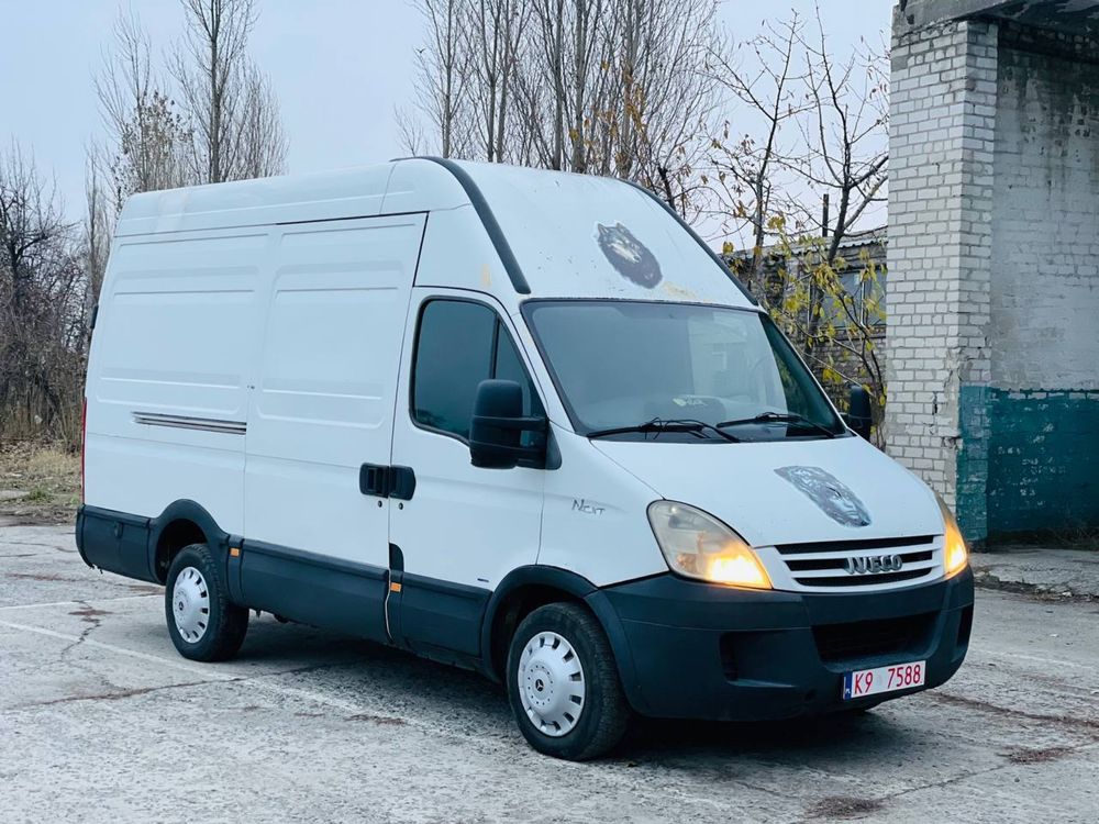 Продам IVEKO Daily 2.3 TDI в хорошем состоянии Срочно торг