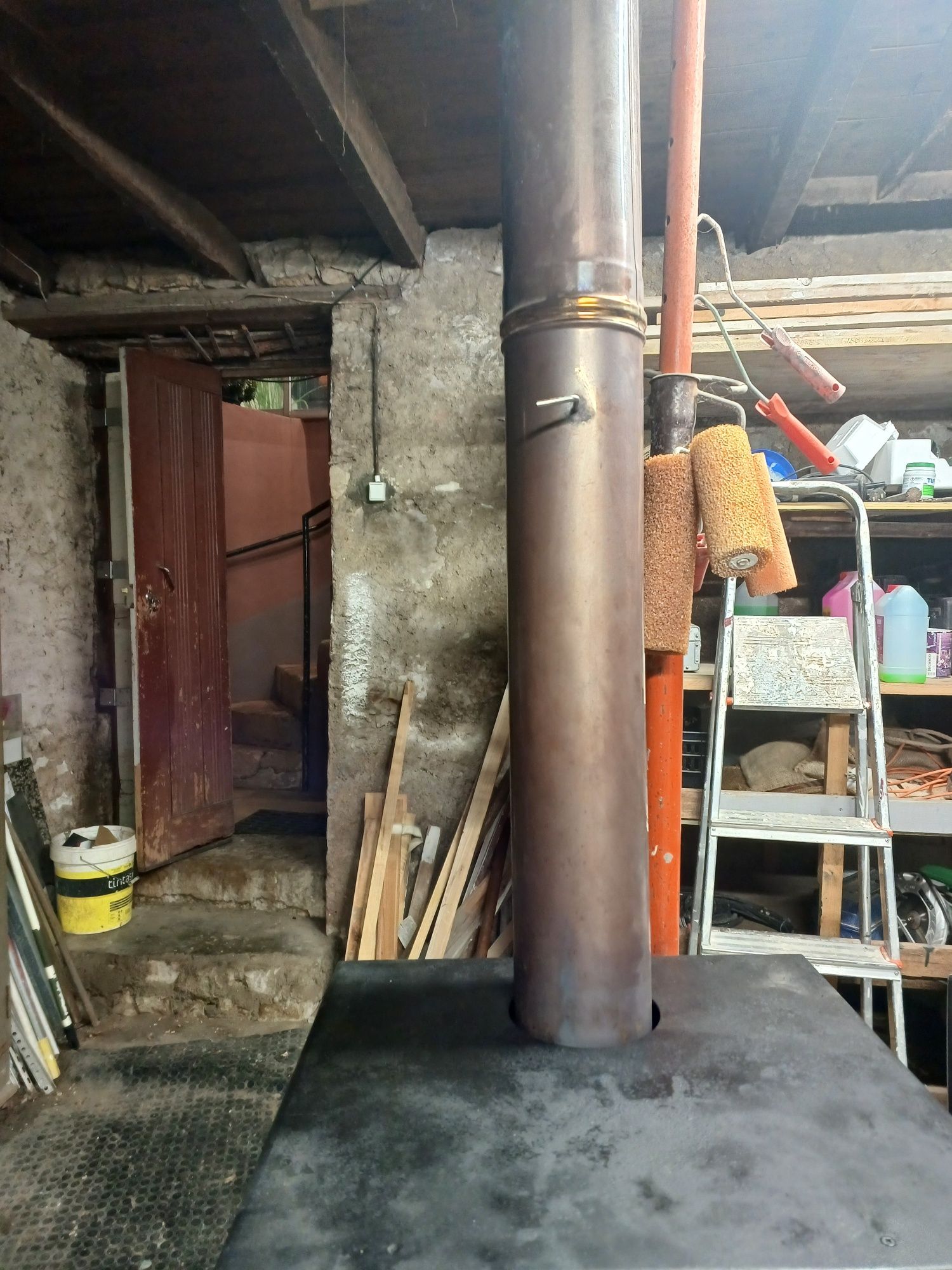 Vendo Salamandra c/forno