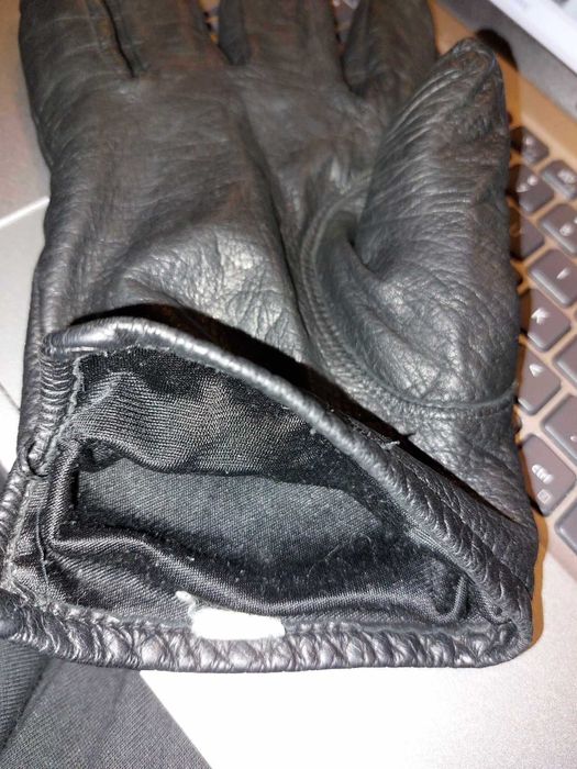 Skórzana rękawiczka męska prawa