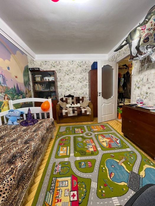 Продається 2 кім.квартира Київ, вул.Жуля Верна