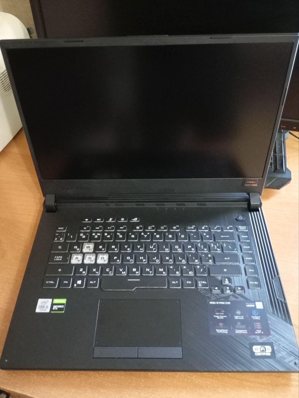 Ноутбук Asus Rog Strix G15/ GTX 1650Ti/ i7-10750H/ SSD-512gb/ RAM-16gb