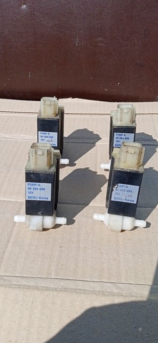 Насос омивача моторчик  Chevrolet Aveo Lacetti Nubira