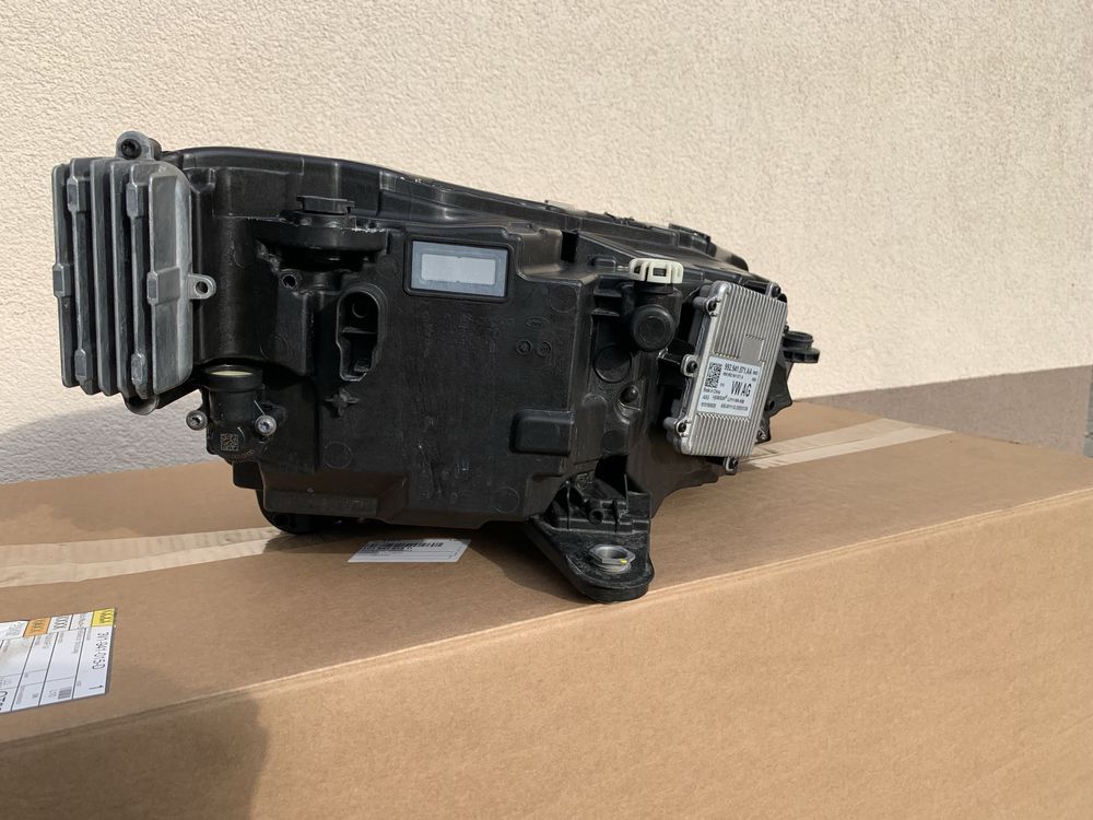Sprzedam lampe przod skoda superb 2021rok
