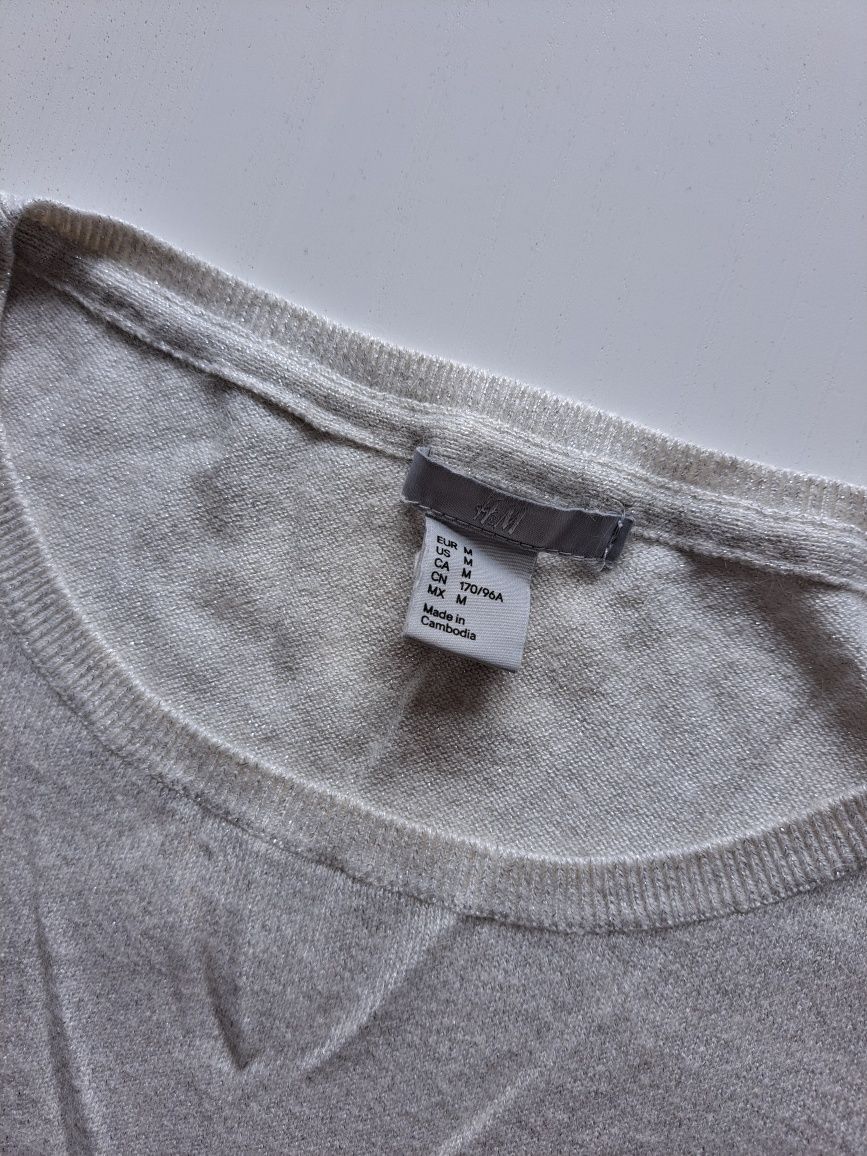 Sweterek damski ze srebrną nitką H&M rozm. M