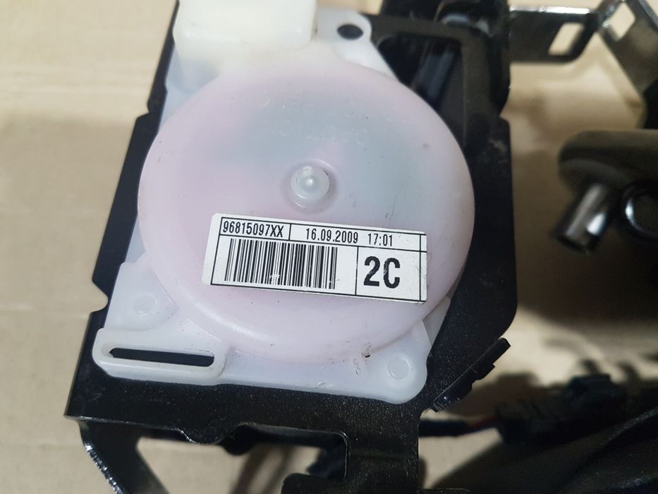 C4 Grand Picasso Partner ремень безопасности