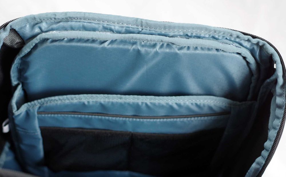 Міський рюкзак Thule Accent 28L чорний, TACBP-2216