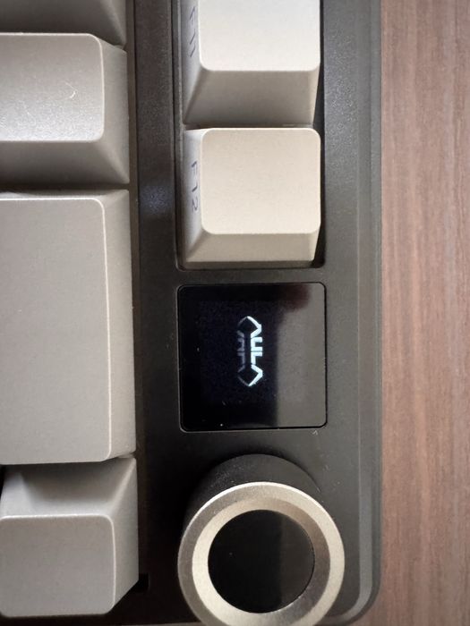 Клавіатура Aula F75 Max з дисплеєм