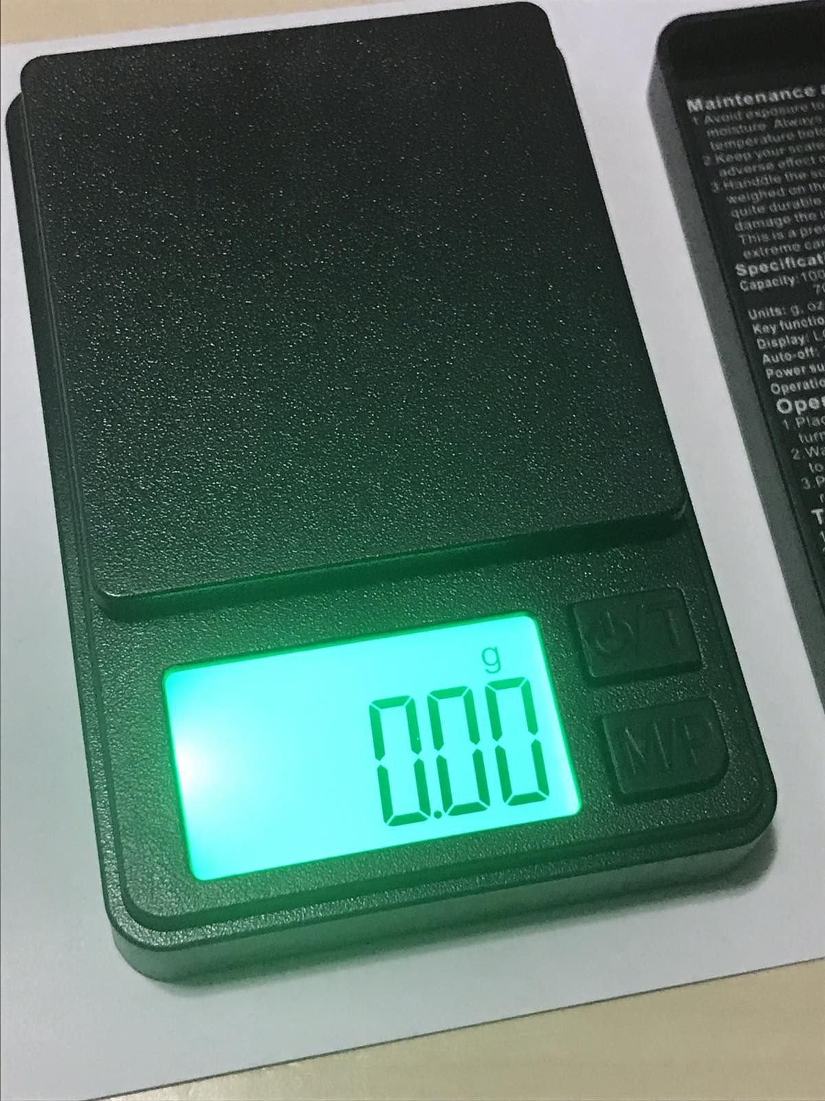 Електронна вага до 500грам з поділкою 0.01грам