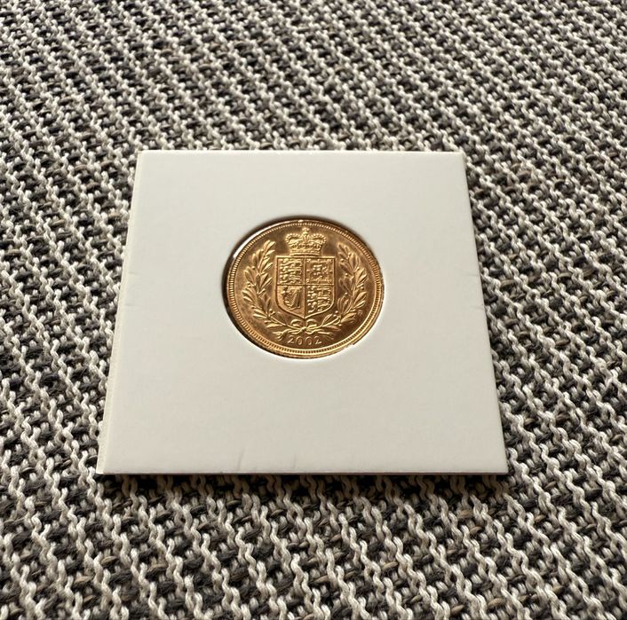 Moeda de ouro Libra Brasão 2002