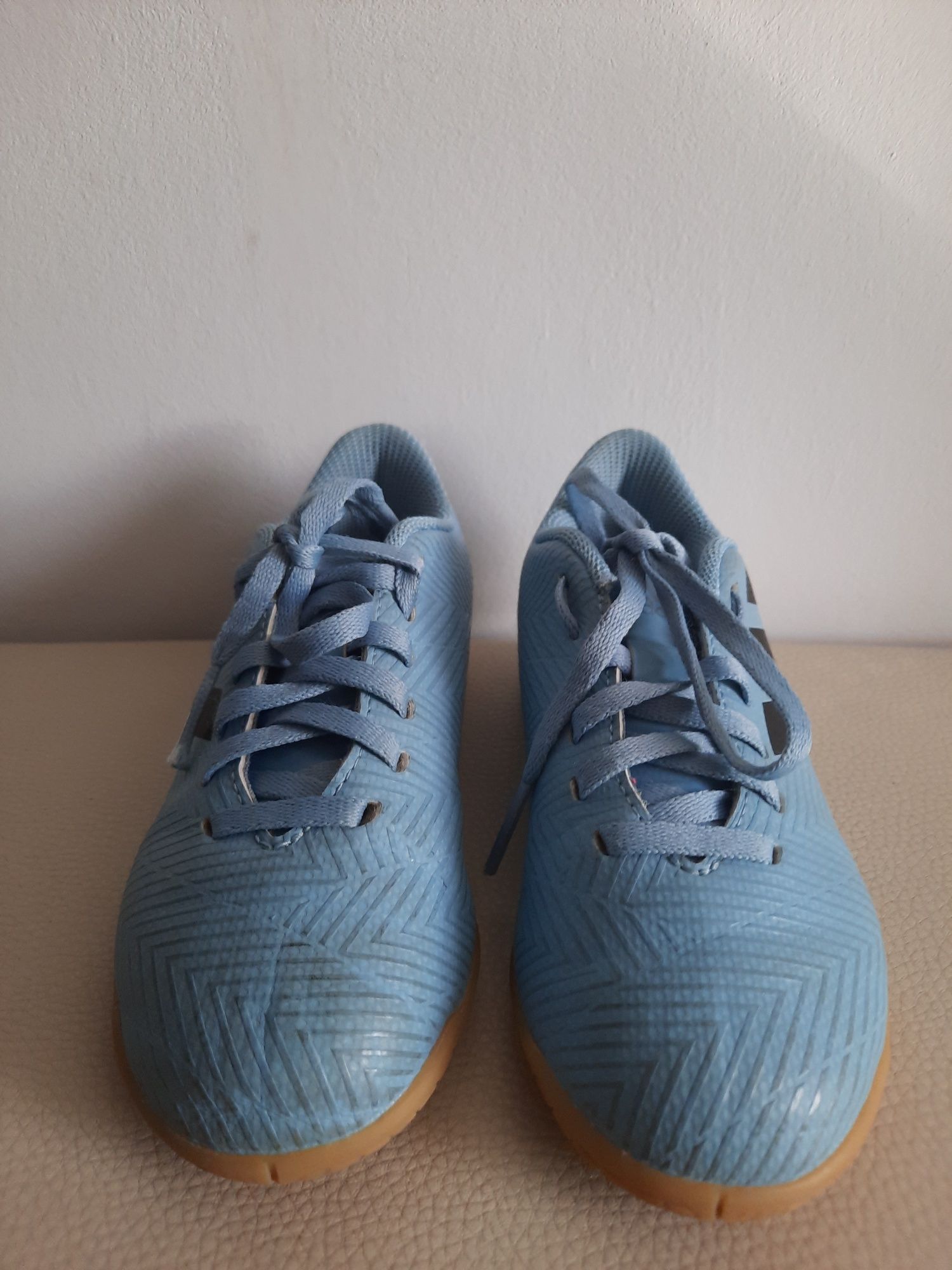 Halówki adidas Nemeziz Messi Tango 18.4 rozmiar 30