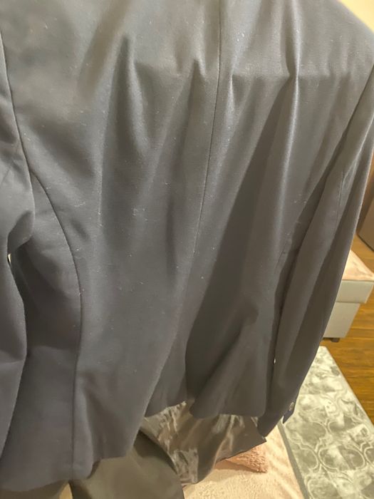 Granatowa marynarka Mango 34