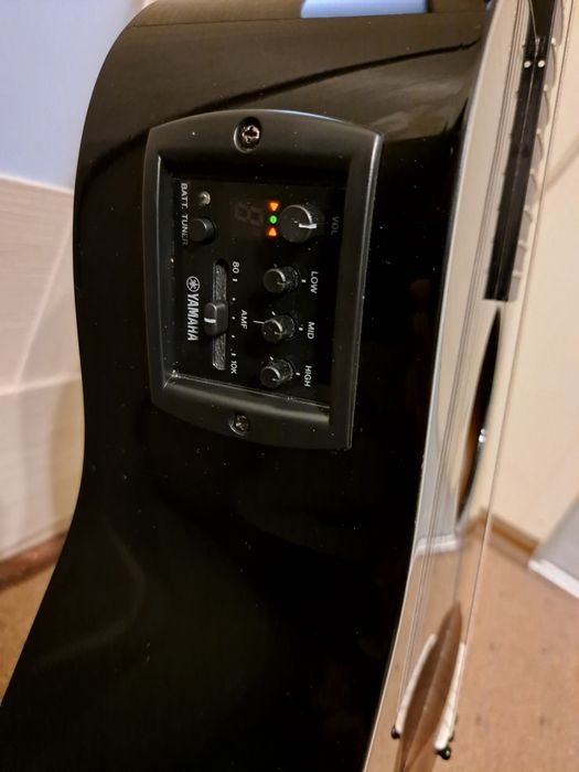 Гитара Yamaha FGX 800 C