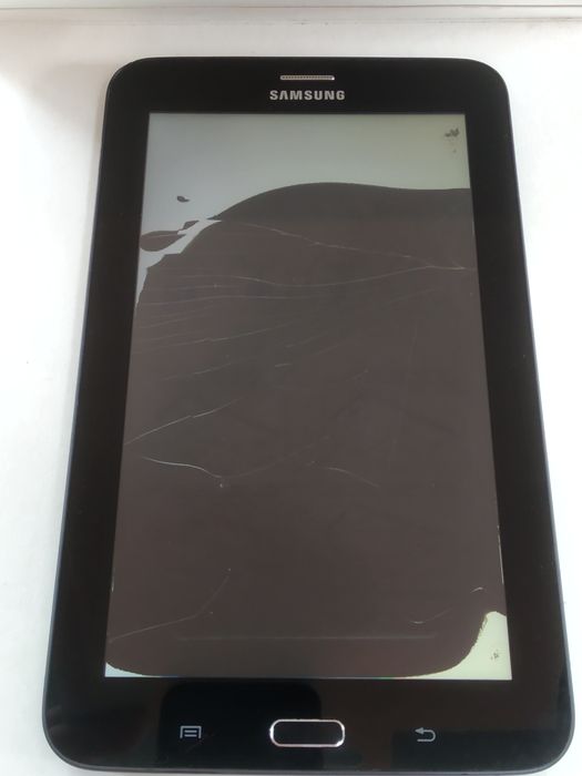 Планшет Samsung  Galaxy Tab 3 SM-T111 "8Gb"