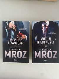 Remigiusz Mróz, Większość bezwzględna, wotum nieufności