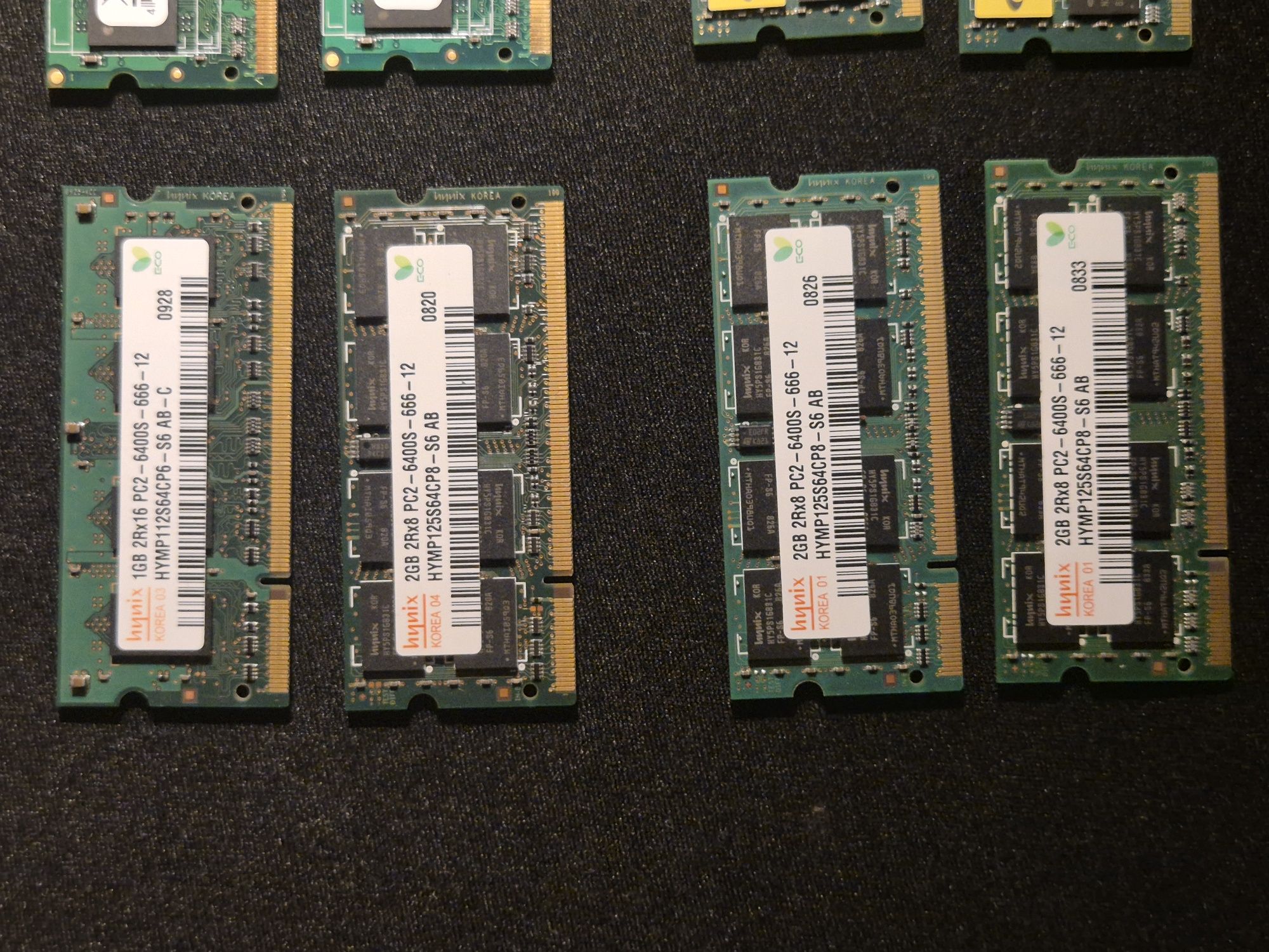 Varias memorias ram portatil