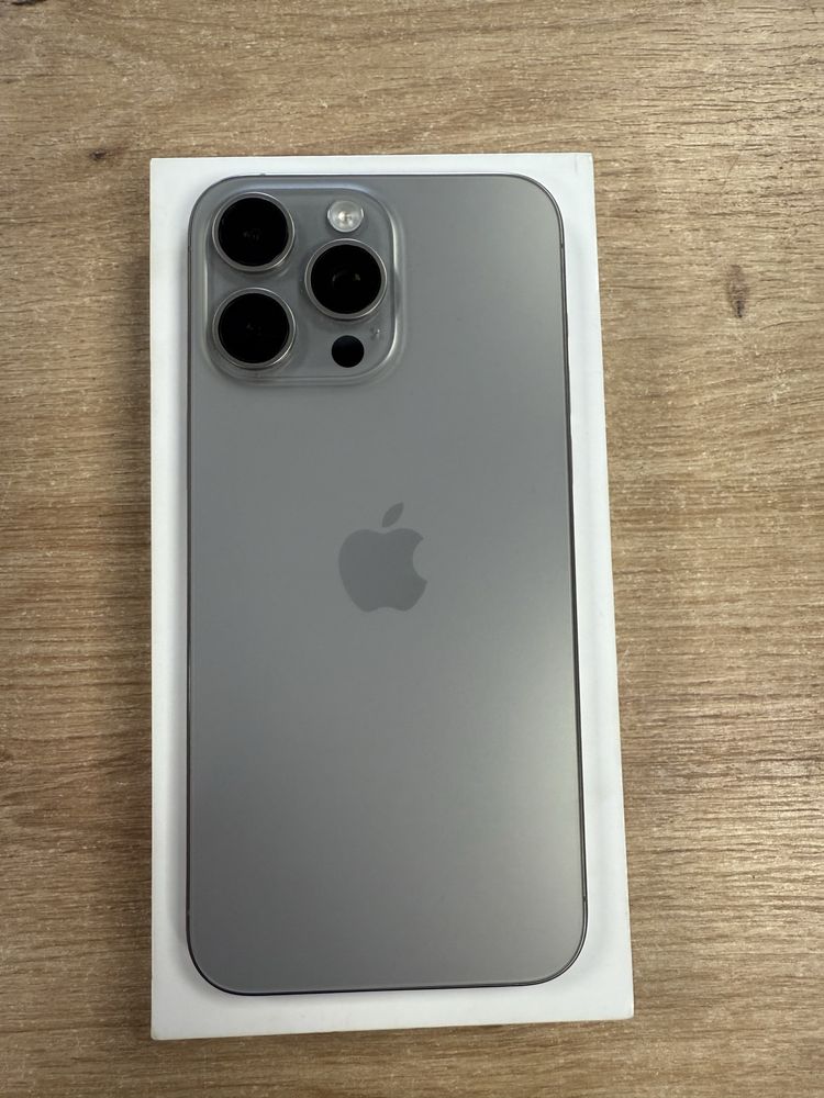 iPhone 15 Pro Max - otoLombard LUMIK Sieradz