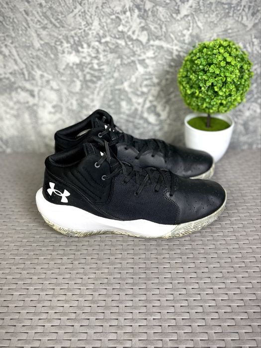 Under Armour US Jet 21 кроссовки 45 размер баскетбольные черные