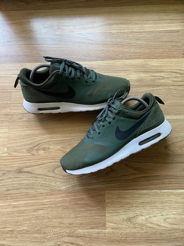 Чоловічі кросівки Nike Air Max TAVAS