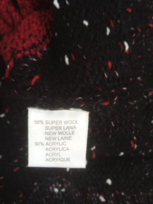 Продам свитер Турция. размер.м.л.хл.