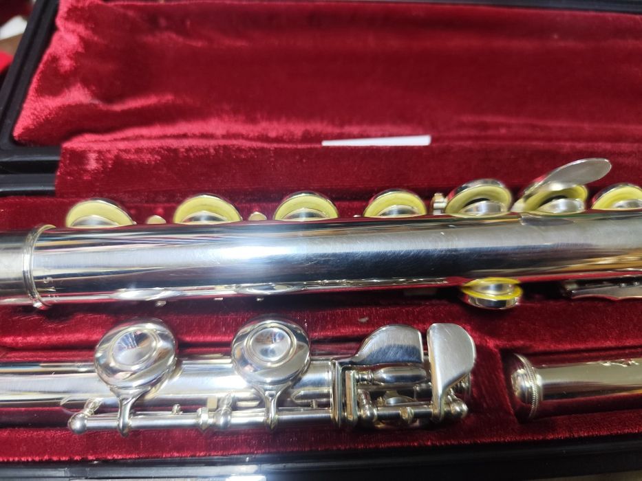 Flet poprzeczny yamaha