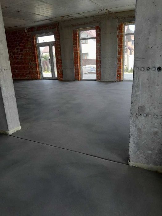 ОРЕНДА МАГАЗИНУ 106кв.м. Городок, кутове, фасадне