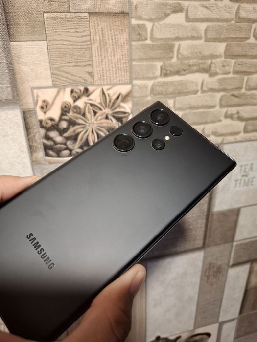 Samsung S23 Ultra 12/256GB Phantom Black ще на гарнтії
