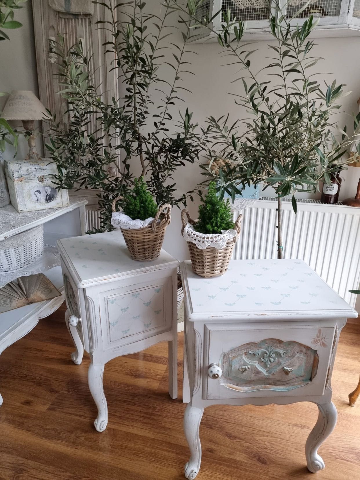 Szafki nocne Shabby chic ludwikowskie plus GRATIS lampki