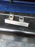 Emblemat w grill audi tt 8n quattro