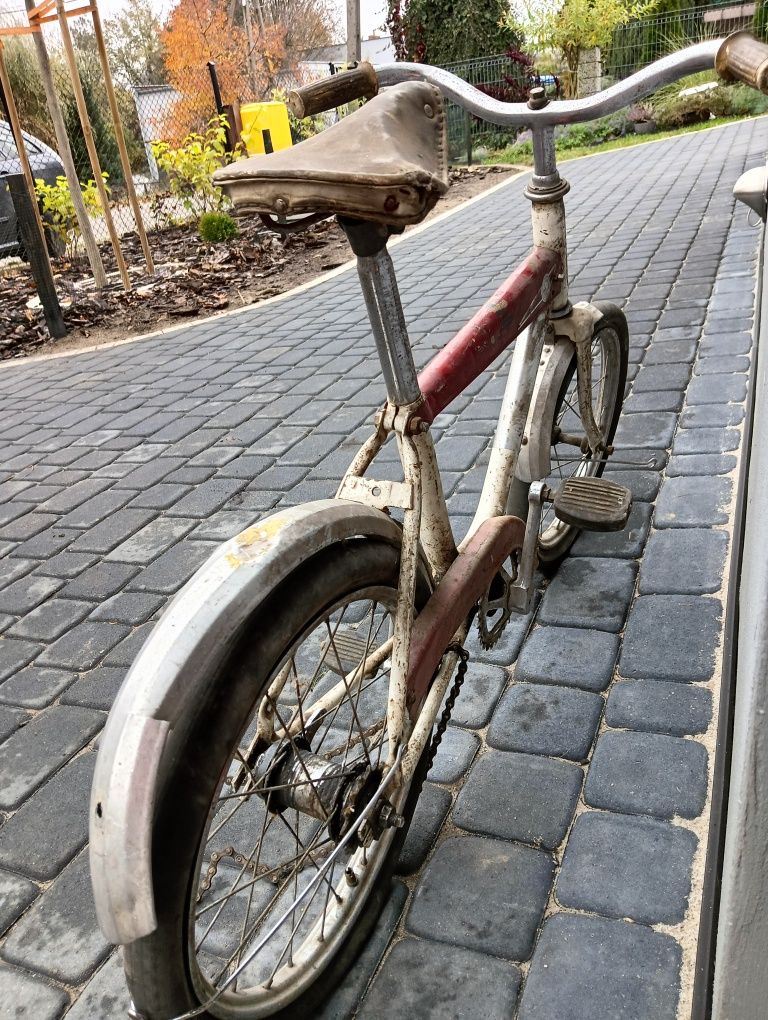 Rowerek PRL romet