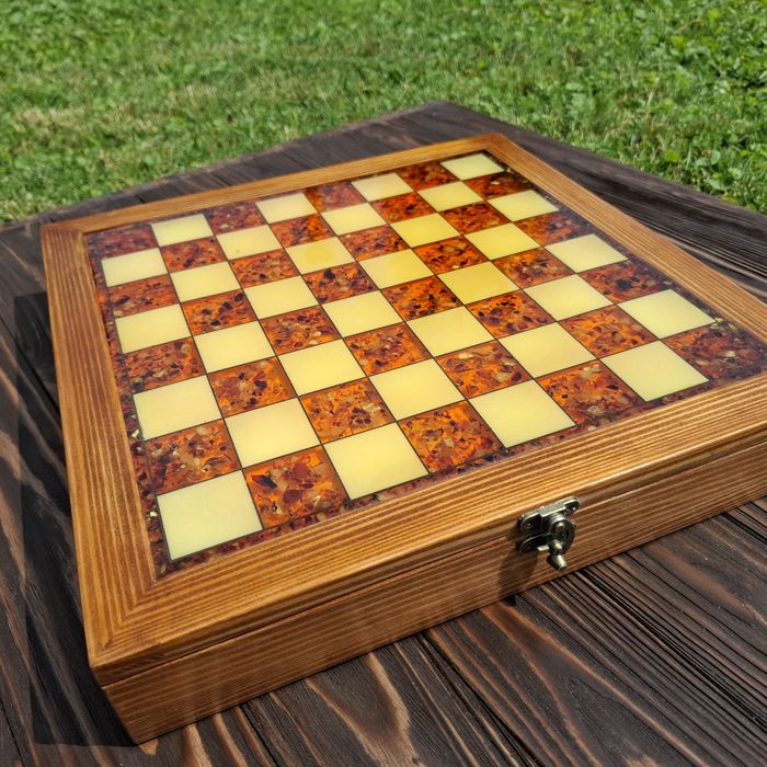 Шахмати з бурштину/янтар шахи