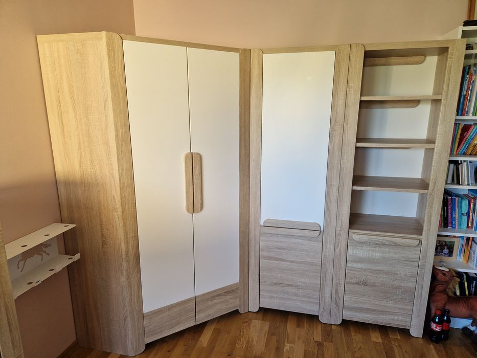 Sprzedam komplet mebli do pokoju dziecięcego Agata Meble