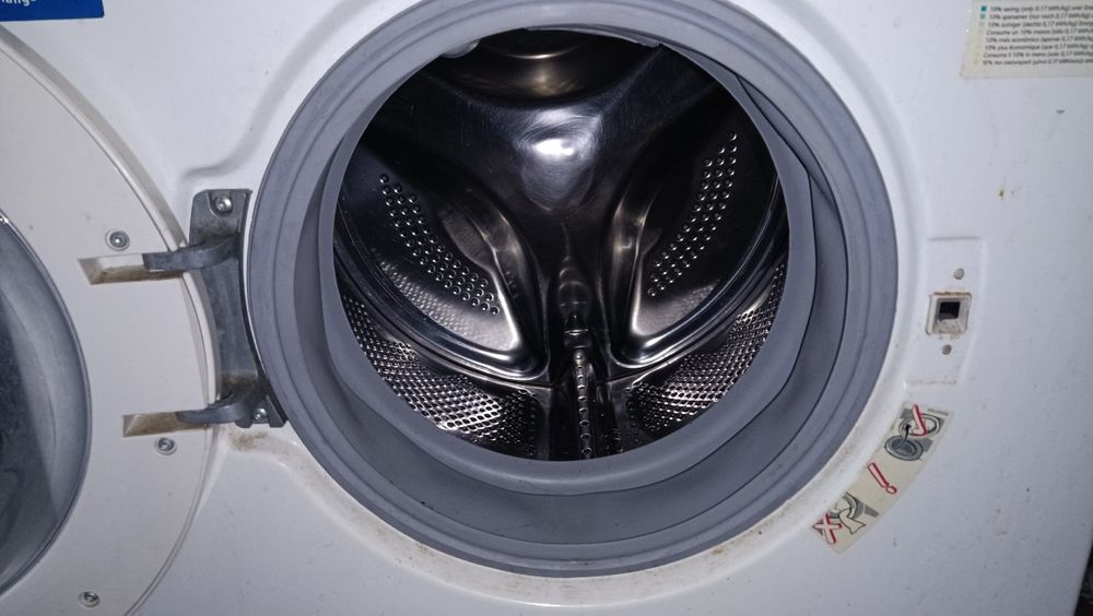 Продам пральну машинку