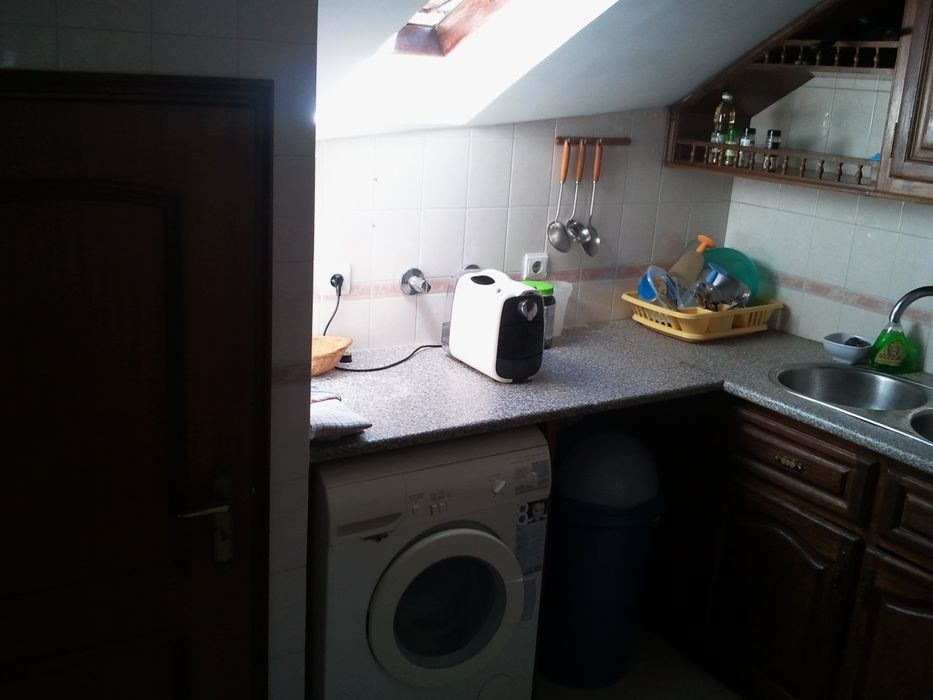 Quarto Cidade Universitária / Entrecampos