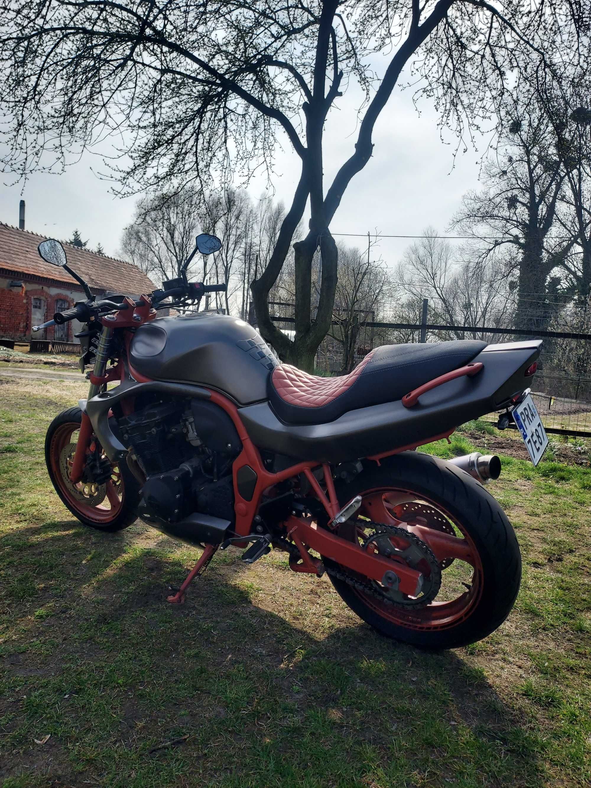 Suzuki Bandit 600