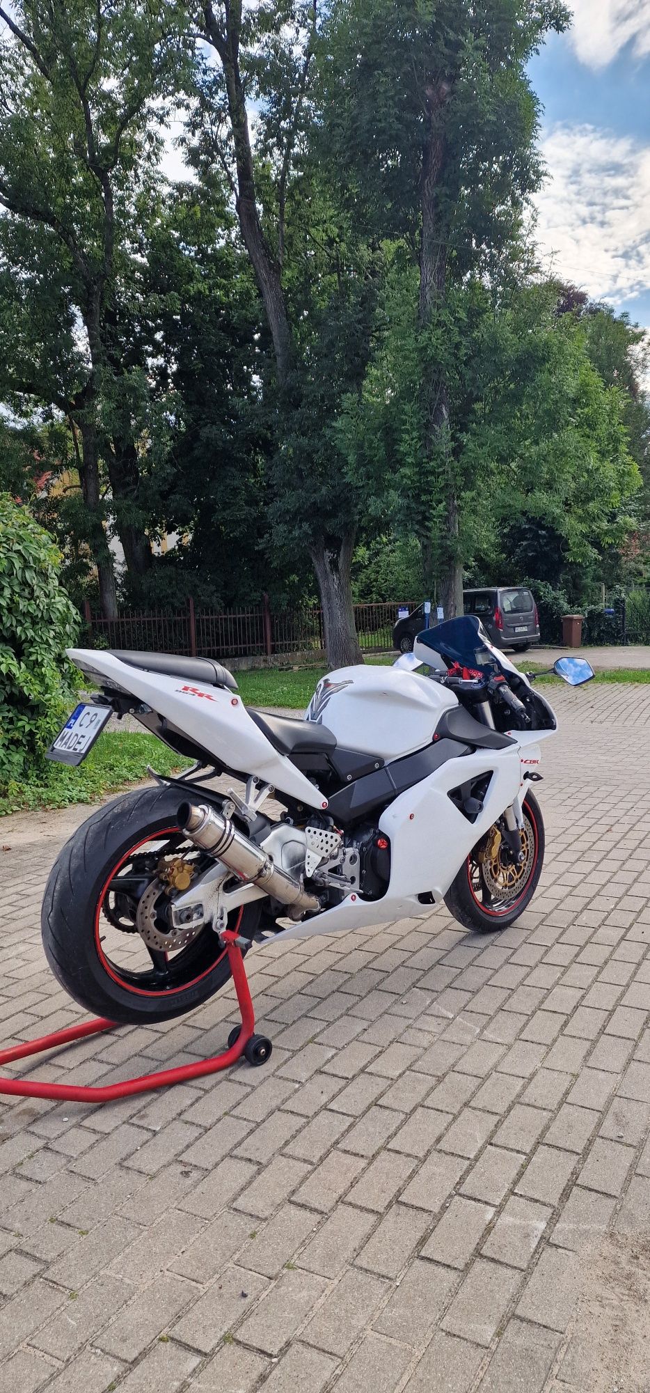 Honda CBR 954RR Fireblade